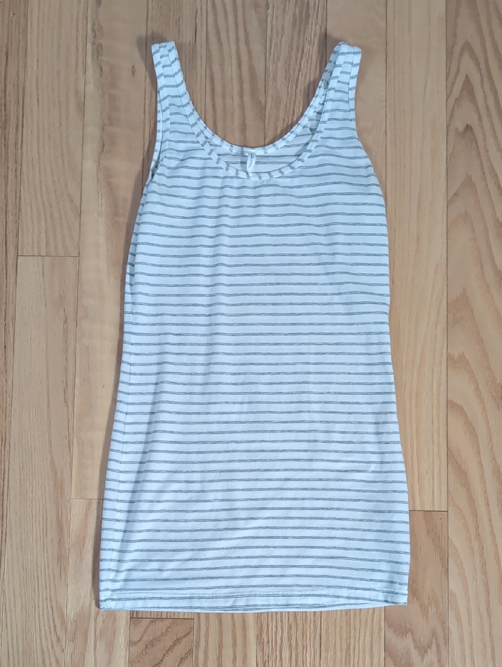 Splendid Layers Long Stretchy Tank XS
